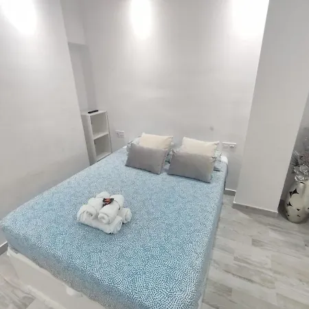 Sunshine Canarias * 아데제